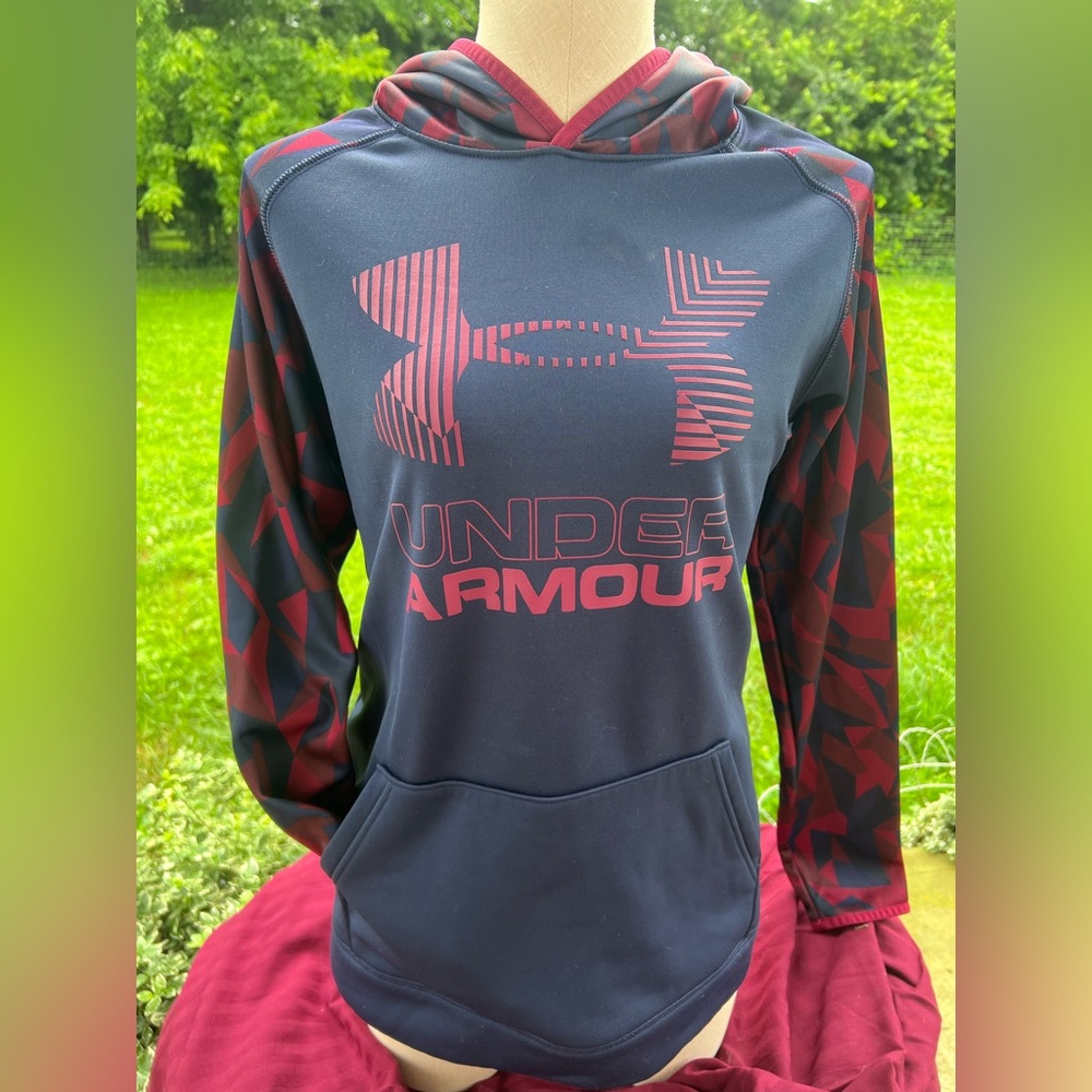 Under Armour Burgundy ColdGear Apparel